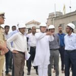 Railway Minister Reviews Bhubaneswar Station Redevelopment with Focus on Timely Completion and Enhanced Passenger Comfort